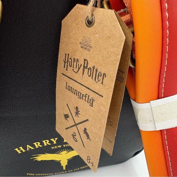 NWT RARE NEW YORK EXCLUSIVE Harry Potter Phoenix Loungefly Backpack - Picture 12 of 15